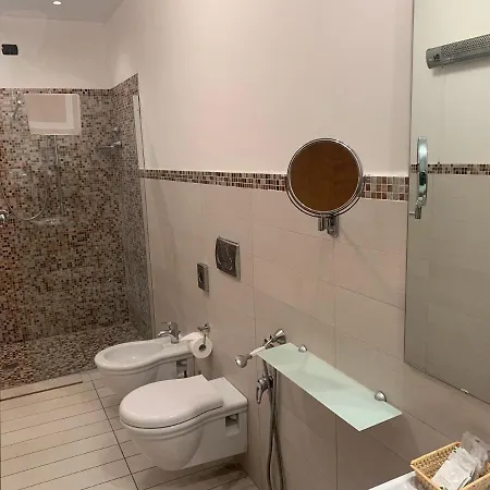 Bed and Breakfast Le Stanze Del Vicere Boutique 3*