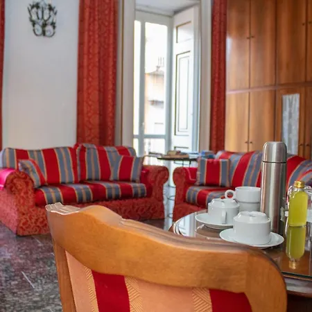 Bed and Breakfast Le Stanze Del Vicere Boutique 3*